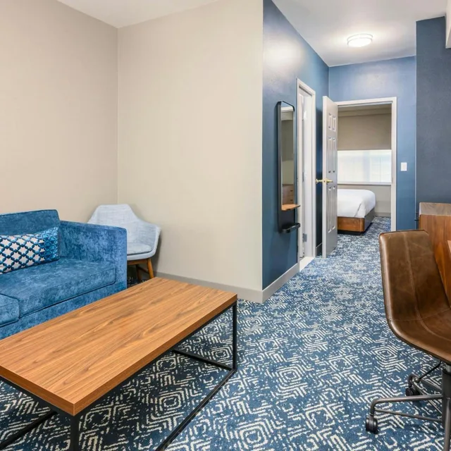 جناح جونيور بسرير كينج مع أريكة، Country Inn & Suites By Radisson Manchester Airport Nh 2/2