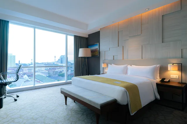 غرفة بسرير كوين لذوي الإعاقة، Crowne Plaza Bandung 1/3