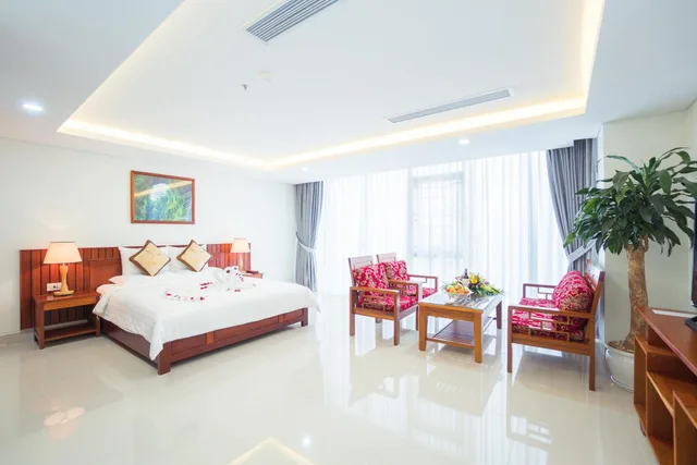 جناح بإطلالة على البحر، Vinh Hoang Hotel 2/2