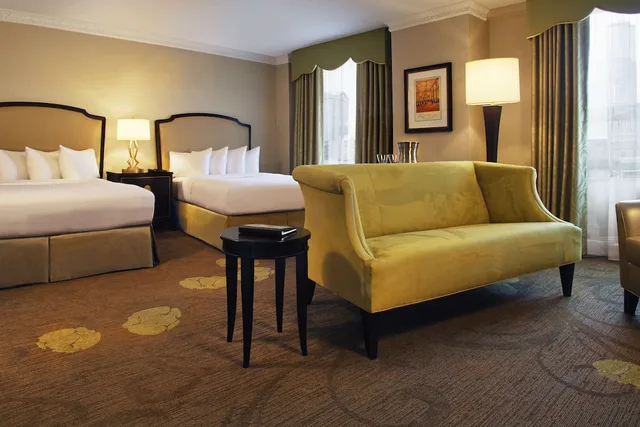 1 Bedroom, Premium, 2 Double Beds, 2 Bathrooms، Palmer House a Hilton Hotel 2/4