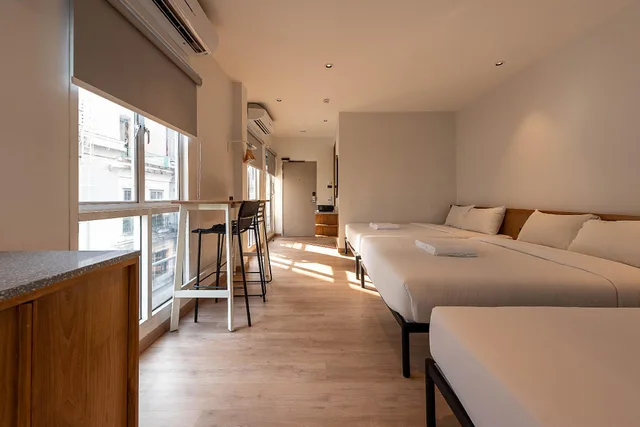 غرفة عائلية بسريرين مزدوجين بشرفة، Boxpackers Pratunam 1/1