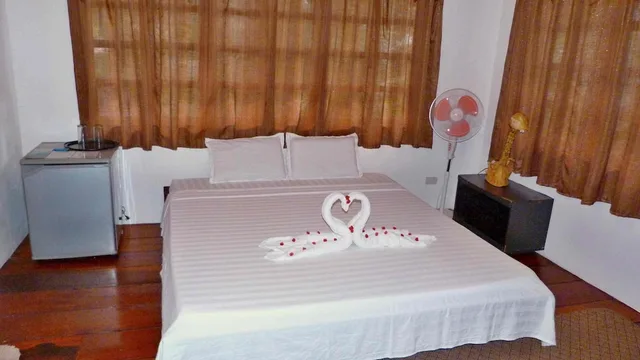 غرفة قياسية بسرير مزدوج بغرفة نوم واحدة، Romantic Beach Villas 2/4