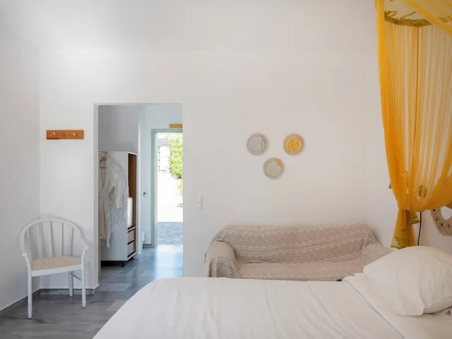غرفة قياسية بسرير مزدوج، PAROSLAND HOTEL 1/10