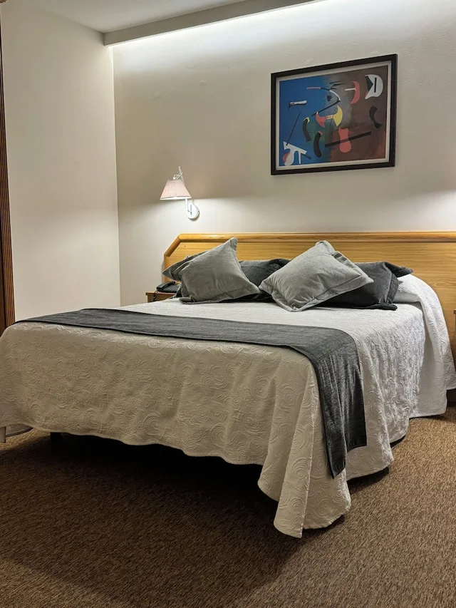 غرفة قياسية بسرير مزدوج، Nest Style Santiago 8/10