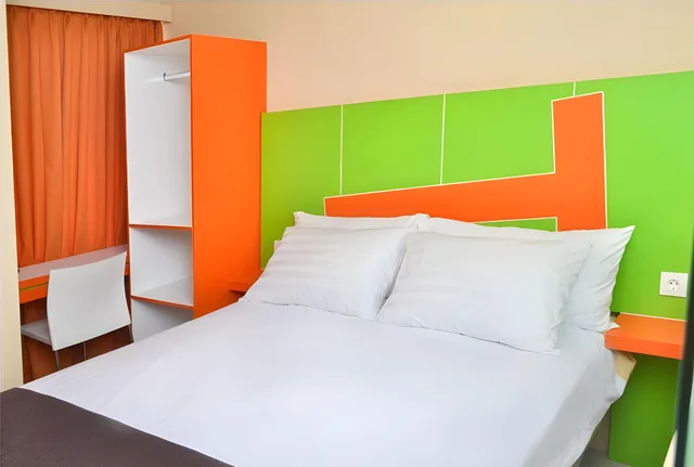 غرفة سوبيريور، Titanium Express HomTel 1/2