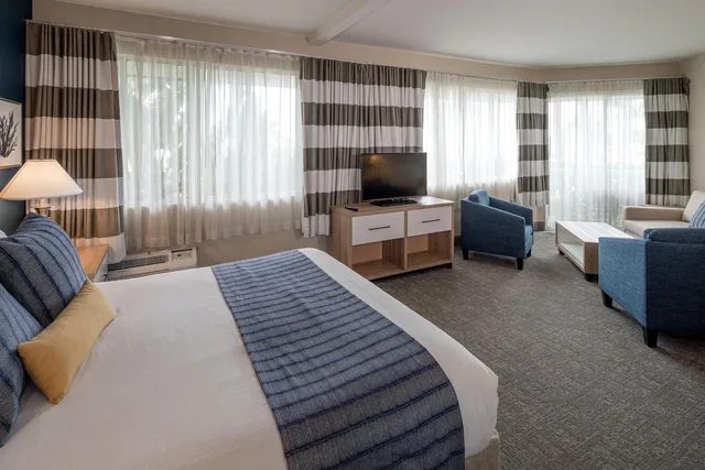 Executive, Suite, Partial View، Bay Club Hotel & Marina 1/3