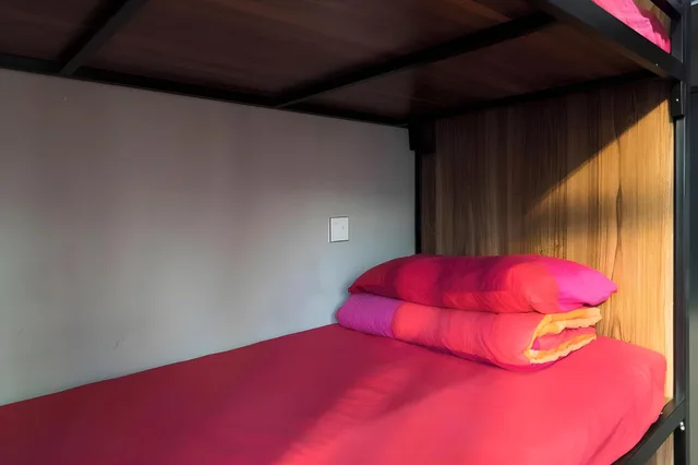 غرفة اقتصادية ثلاثية بحمام مشترك، Check Inn Hk - Hostel 1/1