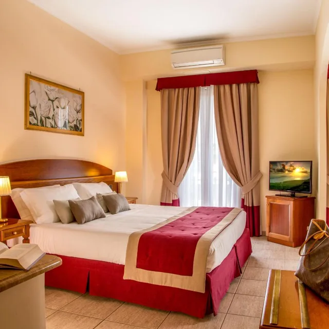 Room, Double Bed, Marini Park Hotel 1/4