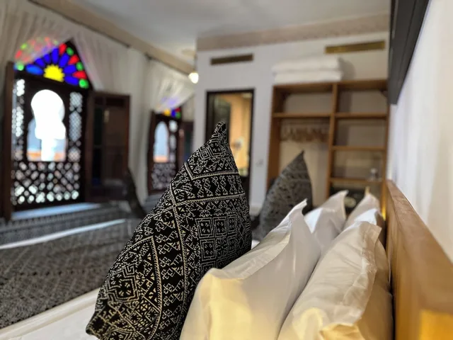غرفة سوبيريور بسرير كوين بإطلالة على الفناء، Riad Mazar Fes 10/10