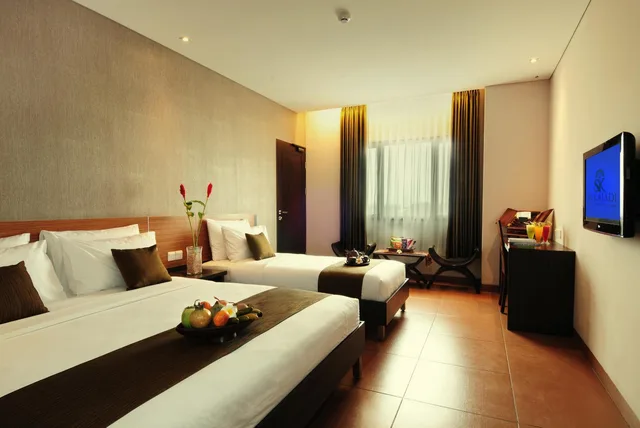 Premier, Triple, 1 Double and 1 Single Bed, Sukajadi Hotel, Convention and Gallery 1/2