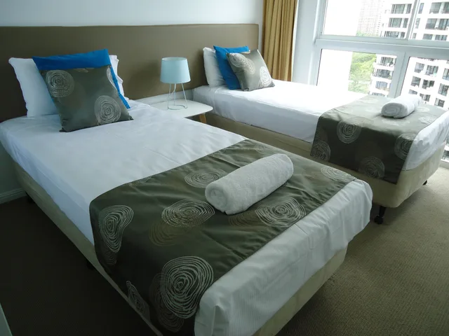 شقة بسرير كوين وسريرين منفصلين بغرفتي نوم، Crest Apartments 6/10