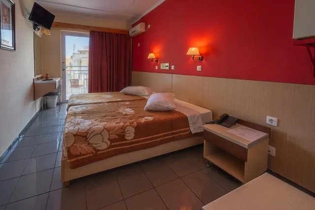 غرفة بسريرين منفصلين، Dimitris Paritsa Hotel 4/5