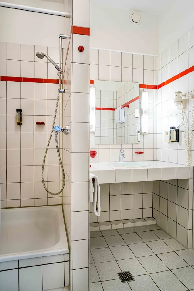 Standard, Single, Hotel Am Stadtpark Hilden 15/15