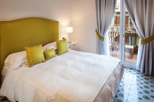 Comfort, Double Bed, Albergo San Montano 3/7