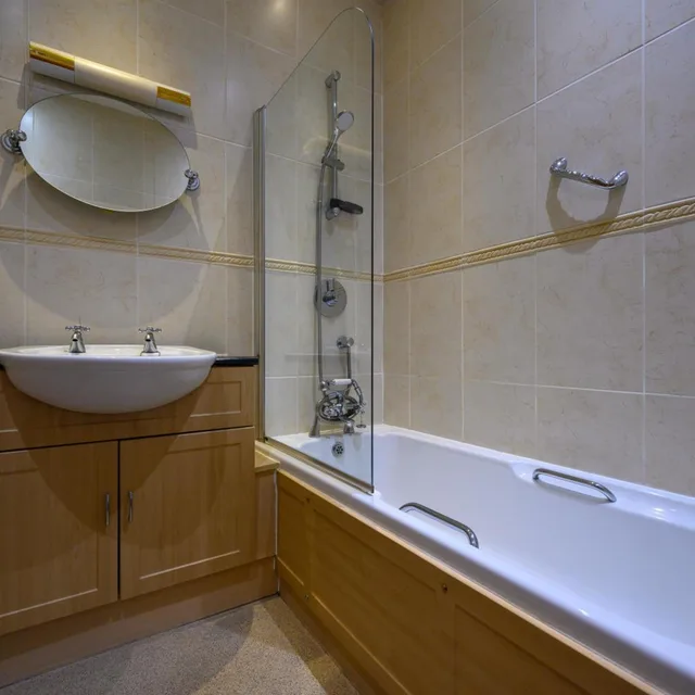 غرفة قياسية بسريرين منفصلين بإطلالة على الحديقة، Trefeddian Hotel 4/4