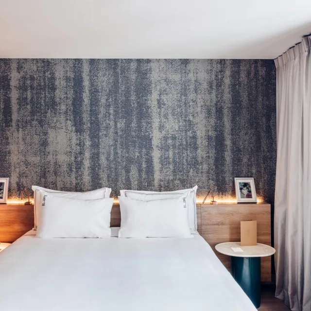 جناح كلوب جونيور، Hotel de Lille 1/6