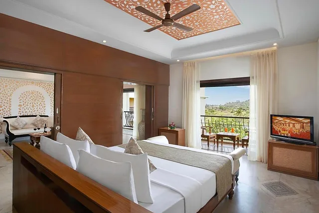 جناح ملكي بسرير كينج، RESORT RIO 1/1