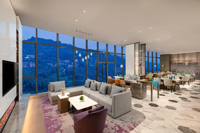 Crowne Plaza Yaan by IHG, Ya'an 19/50