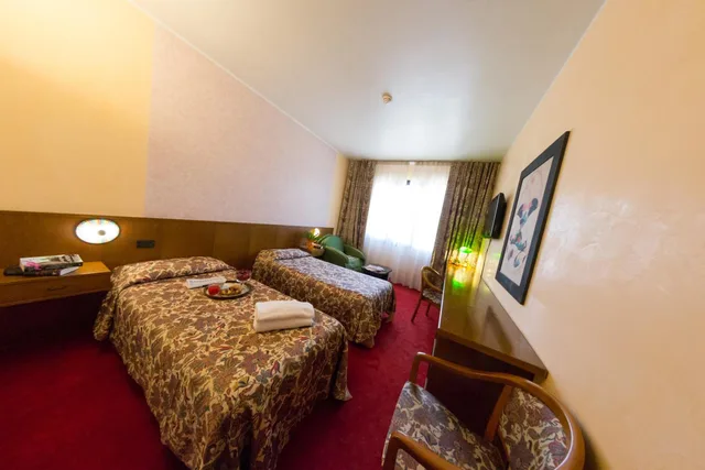 غرفة قياسية بسريرين منفصلين، Hotel Tessarin 2/3