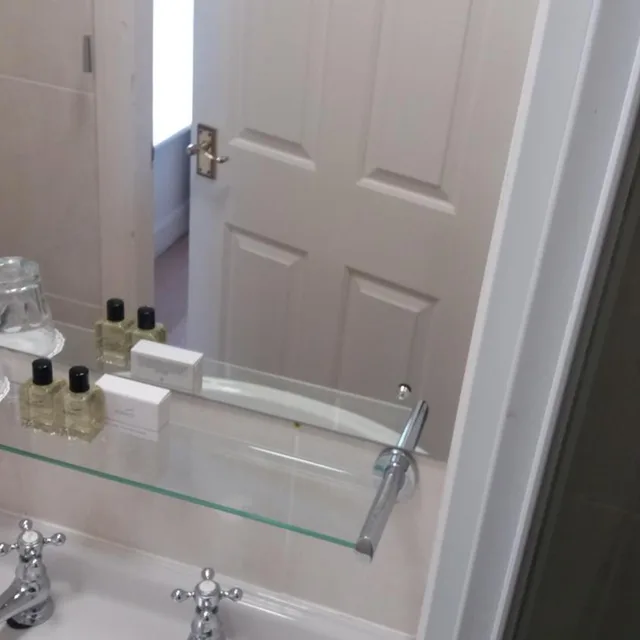 Room, Single, Wortley Hall 6/6