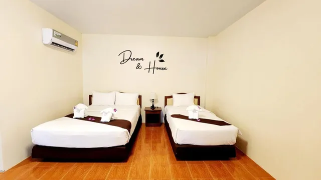 بنغل عائلي، Mild Garden View Resort 5/7