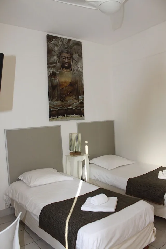 Standard, Twin Beds, Danemark Nice 1/4