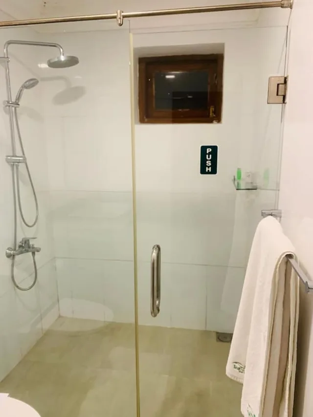 1 Bedroom, Standard, Triple, 1 King and 1 Single Beds, Courtyard View, Courtyard Area، Tea Bush Hotel 8/8