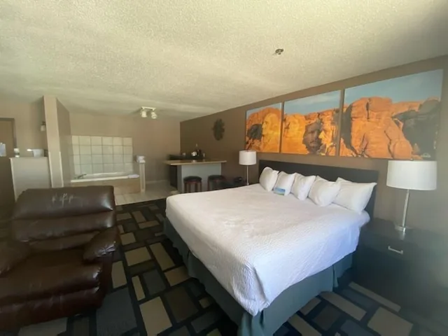 جناح استوديو ديلوكس بسرير كينج، Days Inn By Wyndham Watertown 2/3