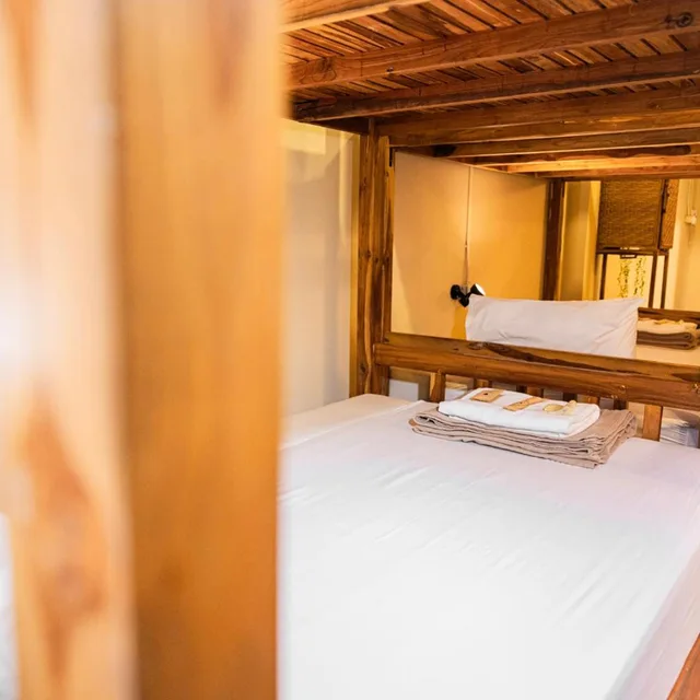 غرفة سوبيريور رباعية، METRO PRATUNAM BOUTIQUE HOTEL 2/10