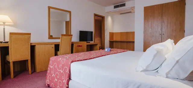 Standard, Single, Hotel Premium Porto Maia 1/2