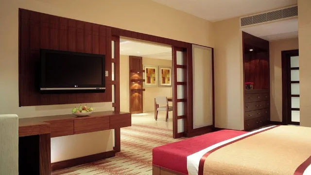 جناح بسرير فردي بشرفة بغرفة نوم واحدة، Crowne Plaza Sohar 10/10
