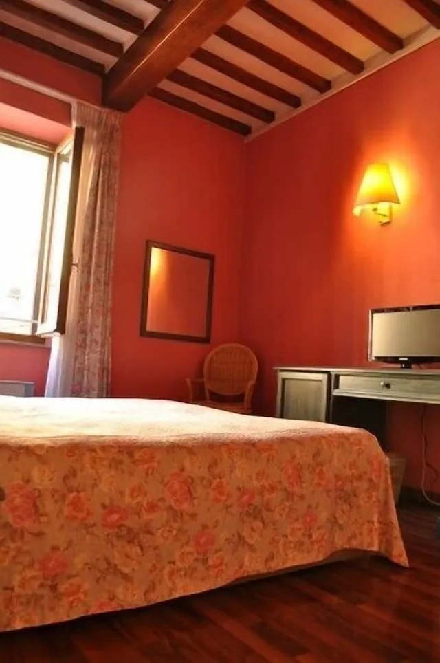 Borgo Antico Hotel، Arezzo 21/61