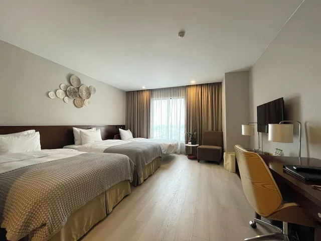 غرفة بريميوم ثلاثية بسريرين منفصلين بإطلالة على المدينة، The Ann Hanoi Hotel 5/10