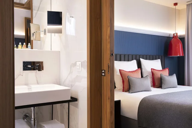 غرفة فاخرة بسرير كينج، Hotel D Geneva 4/7