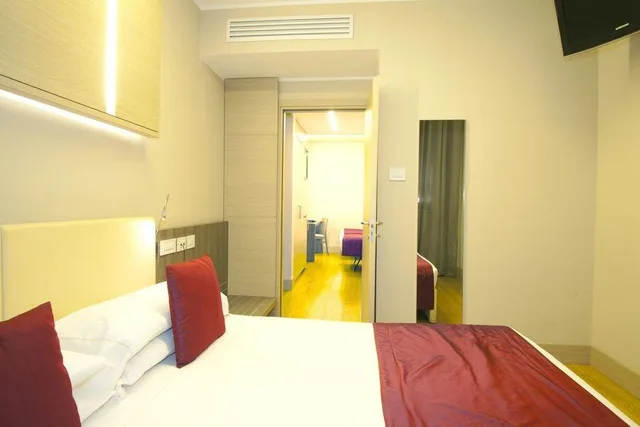 Junior Suite, Il Cantico 1/1