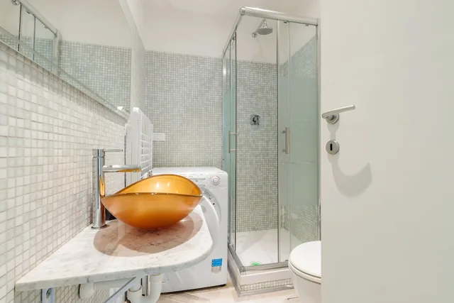 2 Bedrooms, Luxury, Apartment, 2 Queen Beds, 2 Bathrooms, Sofa، Milan Retreats - Central Station 7/7