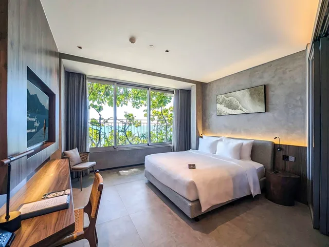 Sea, Garden, Deluxe, King Bed، M Hotel Danang 2/4
