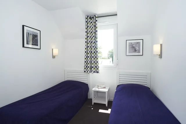 2 Bedrooms, Duplex, Comfort, House, Twin Beds, Garden View, Sofa، Residence Nemea Le Domaine De La Baie 2/4
