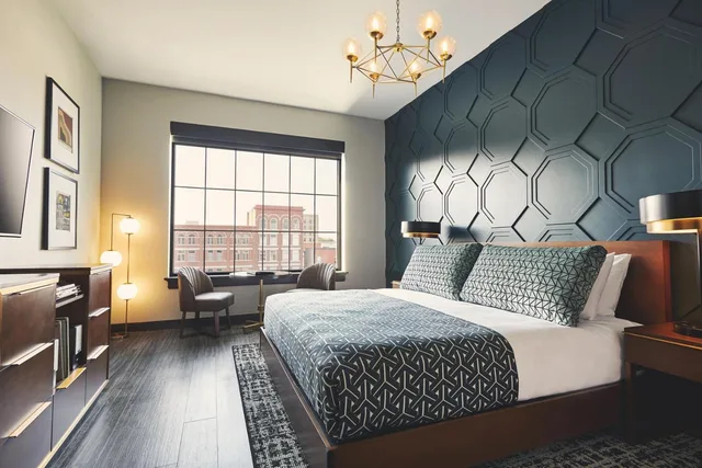 غرفة قياسية بسرير كينج، Hotel Vandivort 1/4