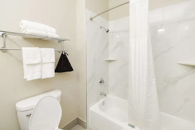 Room, 2 Queen Beds, Kitchenette, SureStay Studio by Best Western Conroe Downtown 9/9