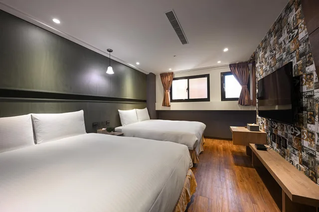 Deluxe, Executive, Quadruple, Le room Hotel Kaifeng Taipei 1/1