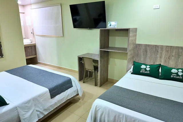 غرفة سوبيريور ثلاثية بسرير مزدوج وسرير فردي، Ayenda 1420 Eco Suite 2/6