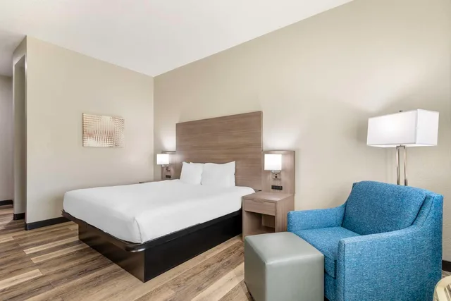 غرفة بسرير كينج لذوي الإعاقة، Best Western Of Wise 2/4
