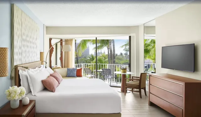 غرفة قياسية، The Coral at Atlantis 1/1