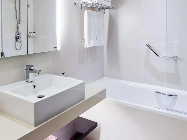 Executive, Double Bed, Pullman Dubai Creek City Centre 8/10