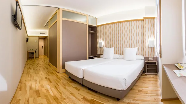 Suite, Bonanova Suite 2/4