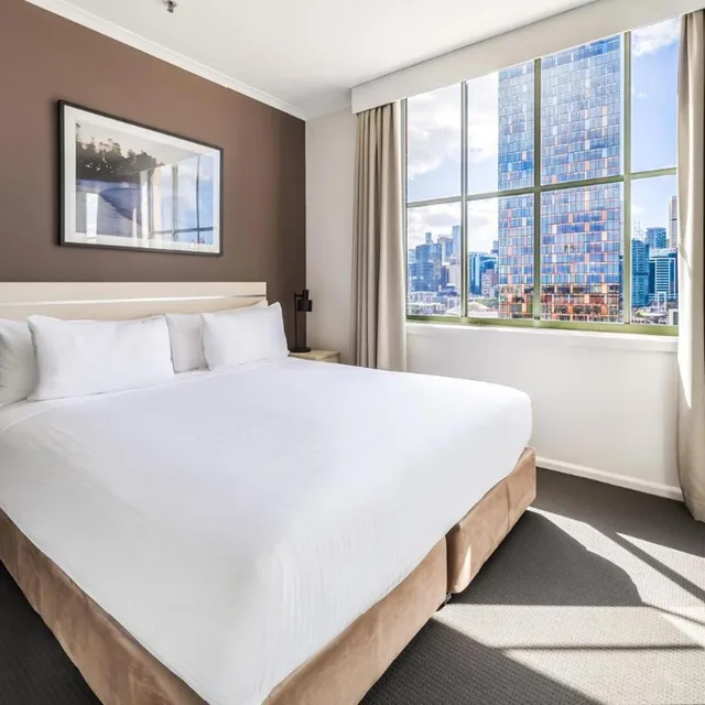 2 Bedrooms, Apartment, City Skyline View, 2 Bathrooms، Oaks Sydney Goldsbrough Suites 5/10