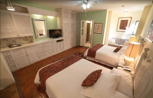غرفة بسريرين مزدوجين، Villa Mirasol Hotel 2/3