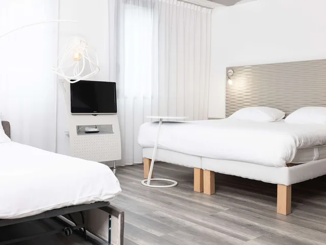 جناح عائلي بسرير مزدوج مع أريكة، Ibis Styles Lille Aeroport 4/10