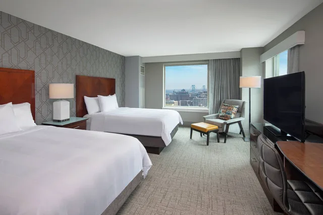 Tower, Superior, 2 Queen Beds، Philadelphia Marriott Downtown 1/6